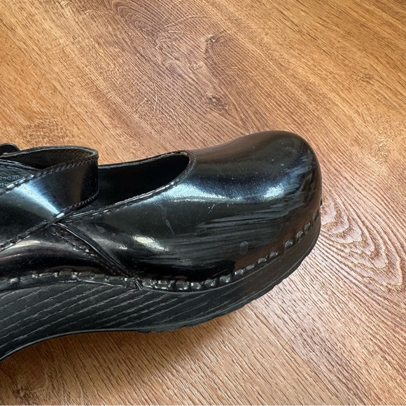 Dansko Marcelle Mary jane clogs Black patent Leather Upper Sandals - Picture 8 of 11